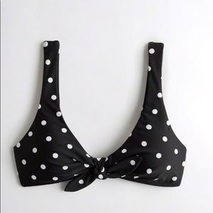 Hollister tie front knot bikini top & bottoms nwt